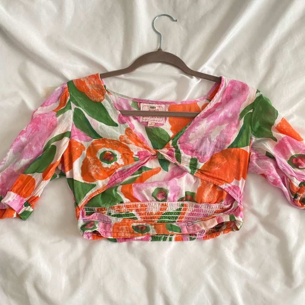 Banjanan top